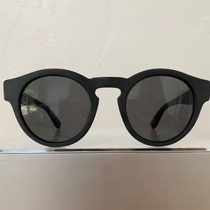 Sicky Matte Black Round Shades